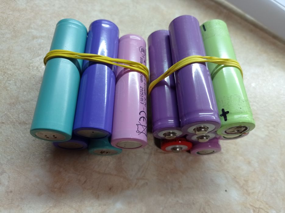 Продам батарея 18650