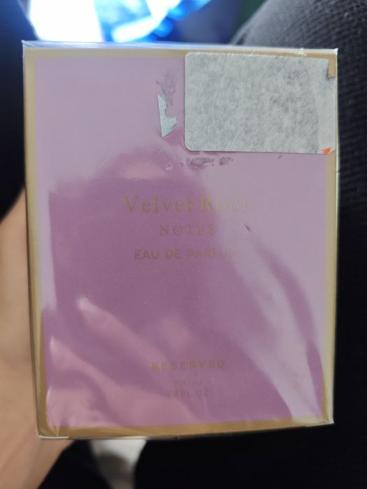 Reserved Velvet root notes