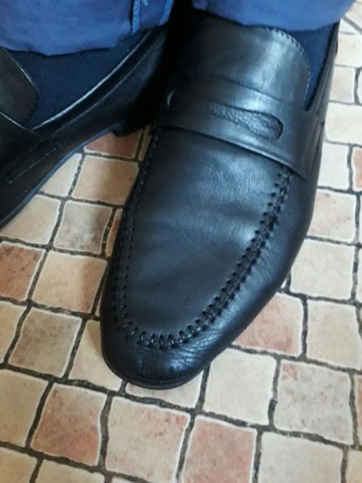 Продается мужская обувь