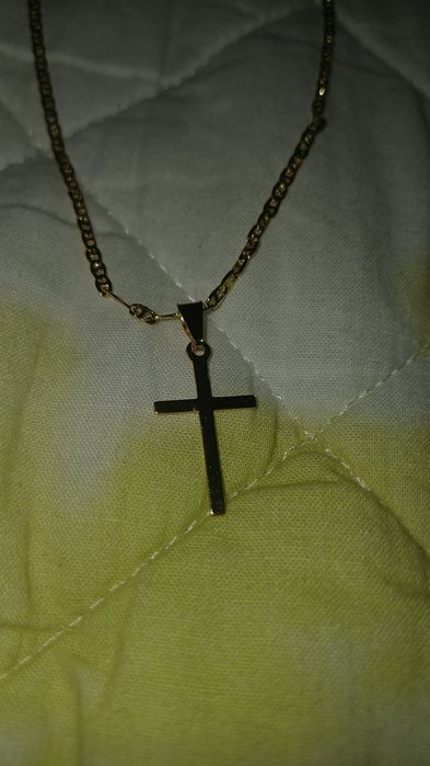 Fio crucifixo  e fio em aço