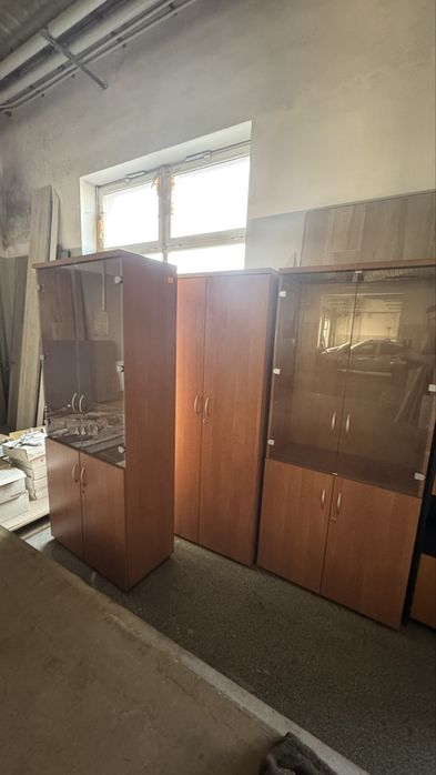 szafa witryna do biura, domu