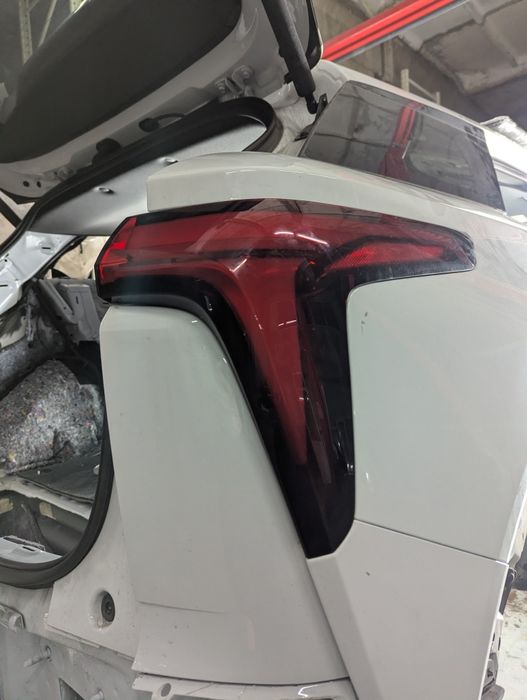 Задній фонарь Chevrolet Blazer EV задній Стоп наружний правий