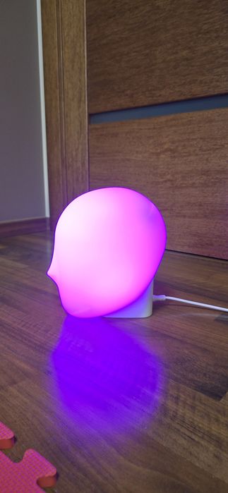Lampa ikea Twarz - zmieniająca kolor