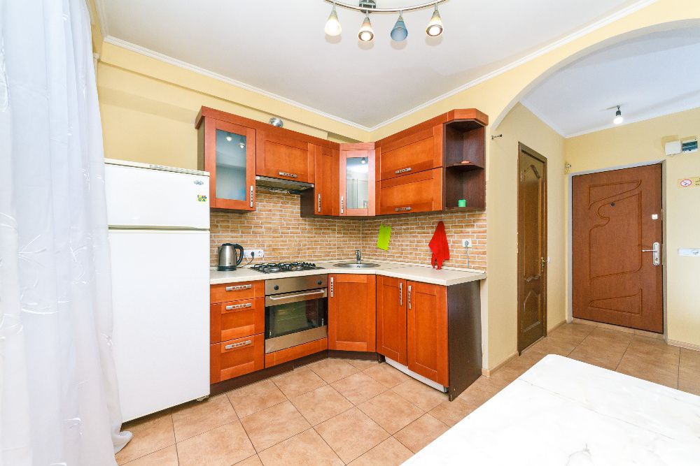 1к. почасово,метро Левобережная 7 минут ходьбы