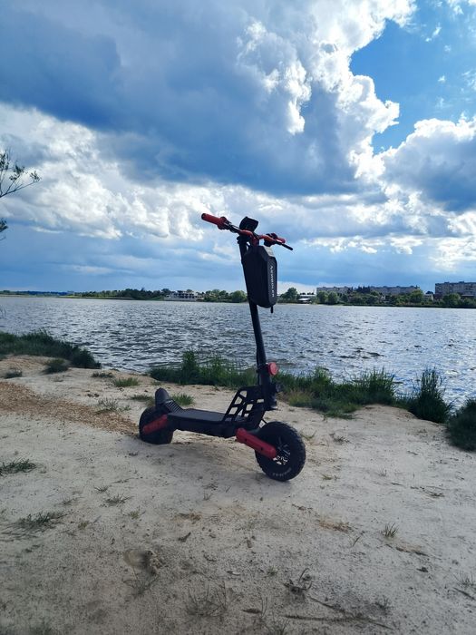 Електросамокат kugoo g2