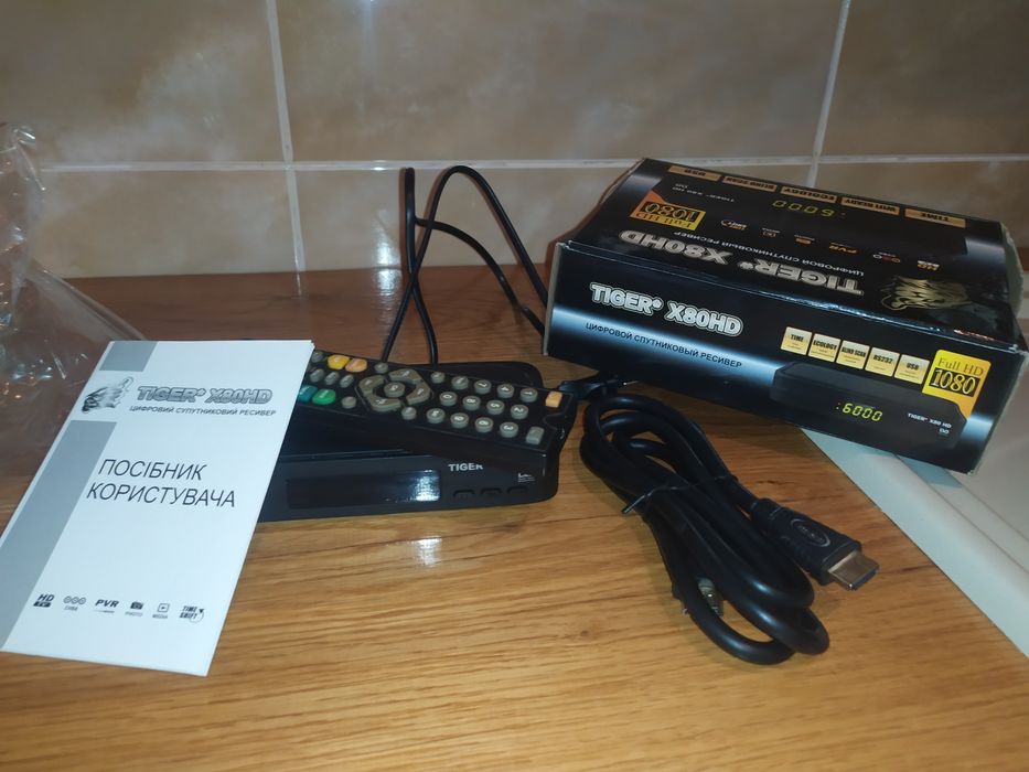 Тюнер, ресівер tiger x80Hd