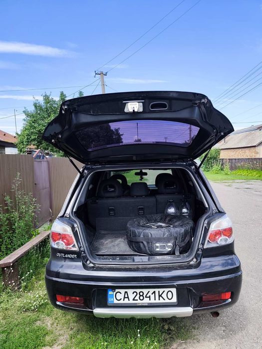 Mitsubishi Outlander