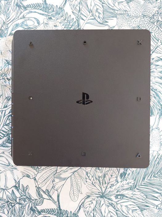 Playstation 4 SLIM 1TB