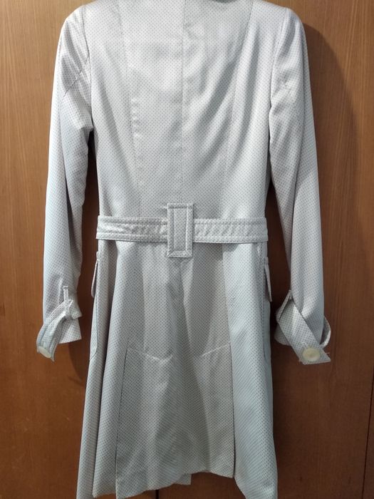 Плащ для дівчинки-підлітка