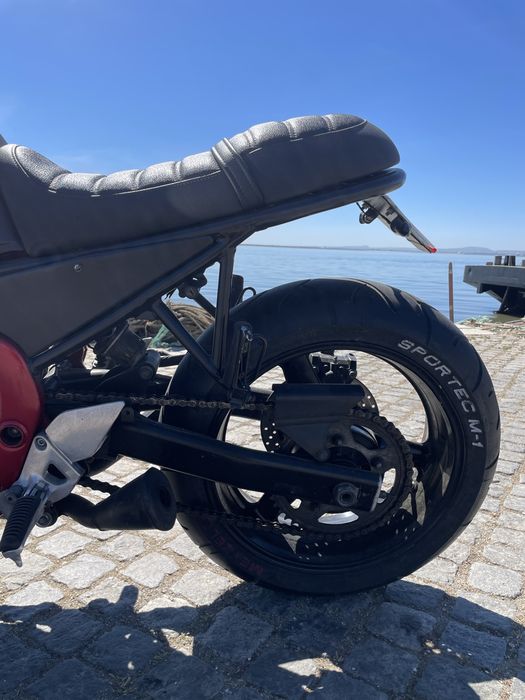 Yamaha XJ600 Diversion Cafe Racer