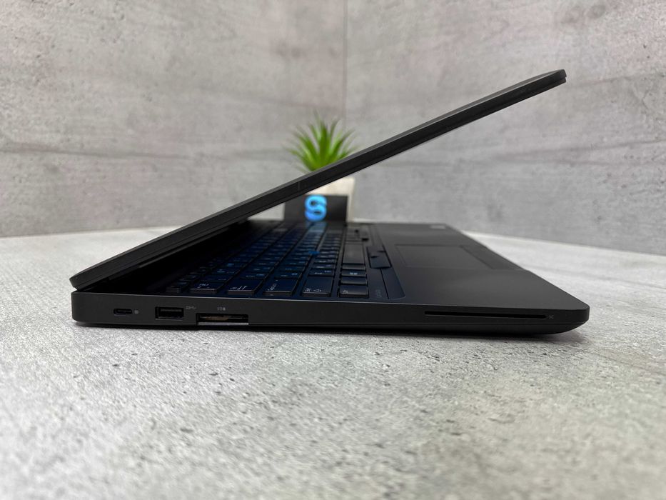 I5-6300u/256gb ssd/Стильний ноутбук Dell 5580/8gb ddr4/15.6”