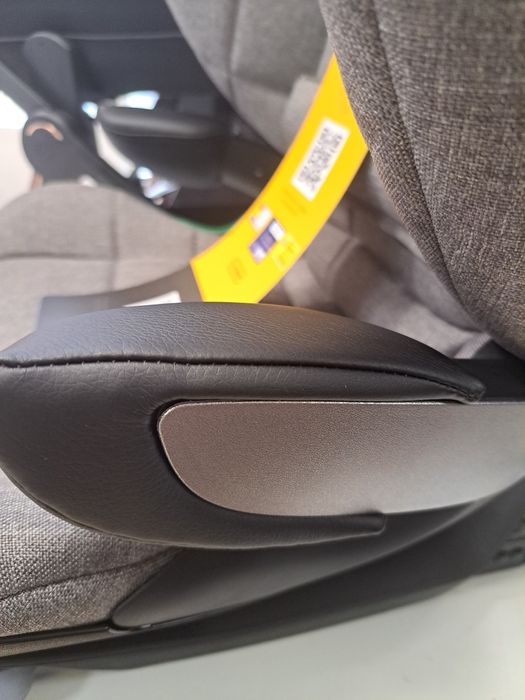 Fotelik samochodowy Avionaut maxspace isofix TESTY ADAC Oświęcim