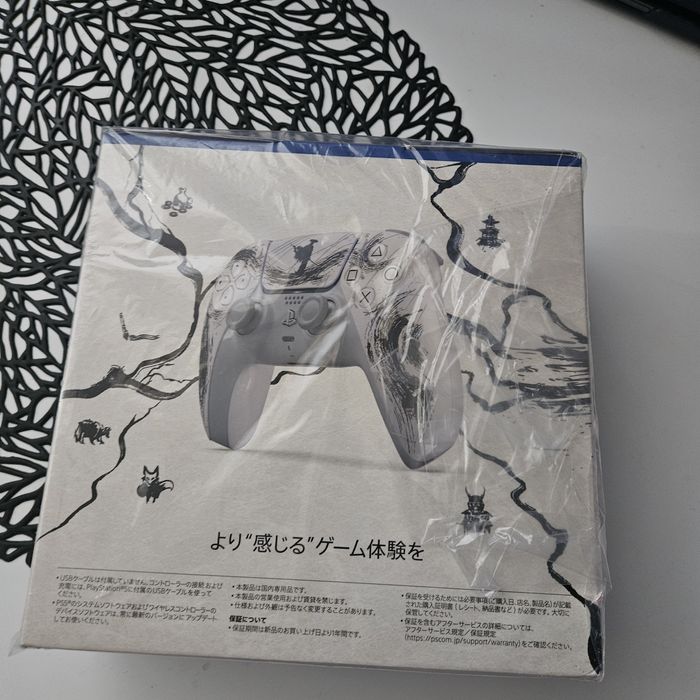 Pad Dualsense Ghost of Yotei Black z Japonii nowy.
