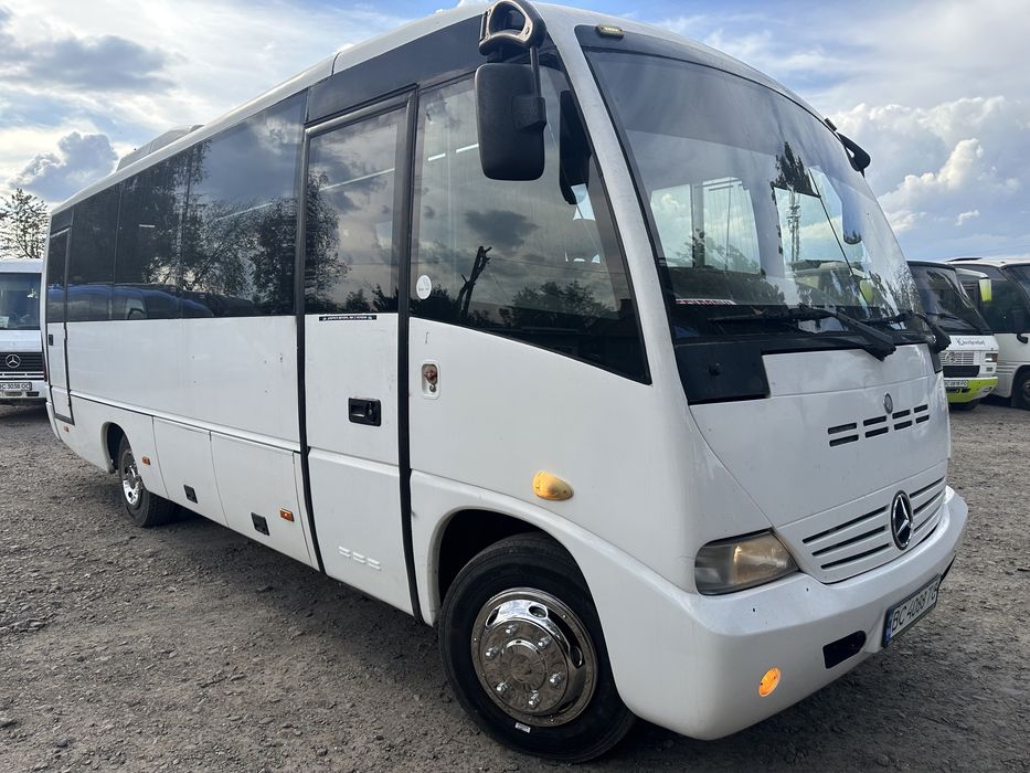 Пасажирські перевезення автобусами