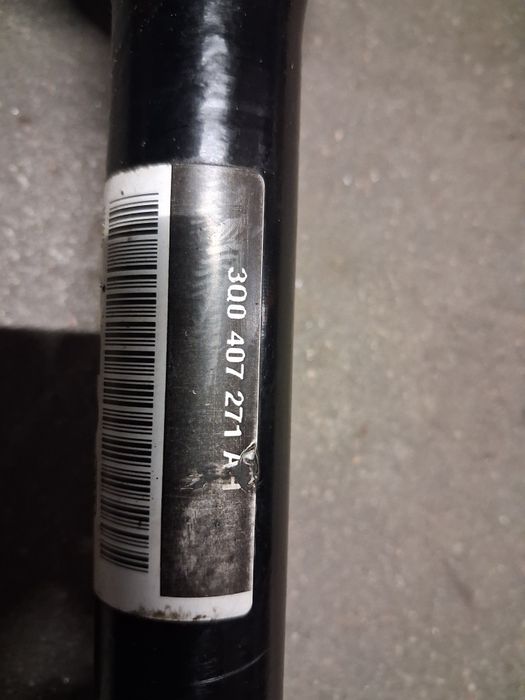 Połos Lewa Skoda Audi VW Q3 2,0TDI