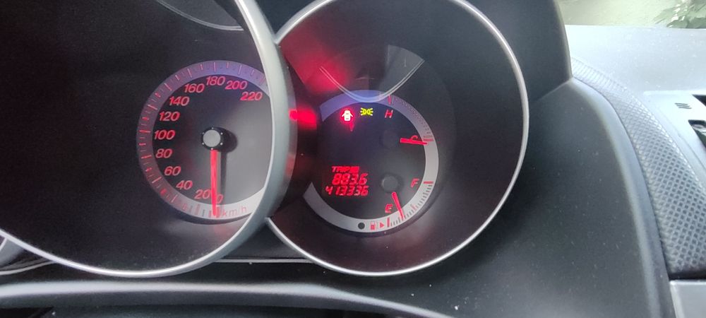 Mazda 3 дизель 1.6