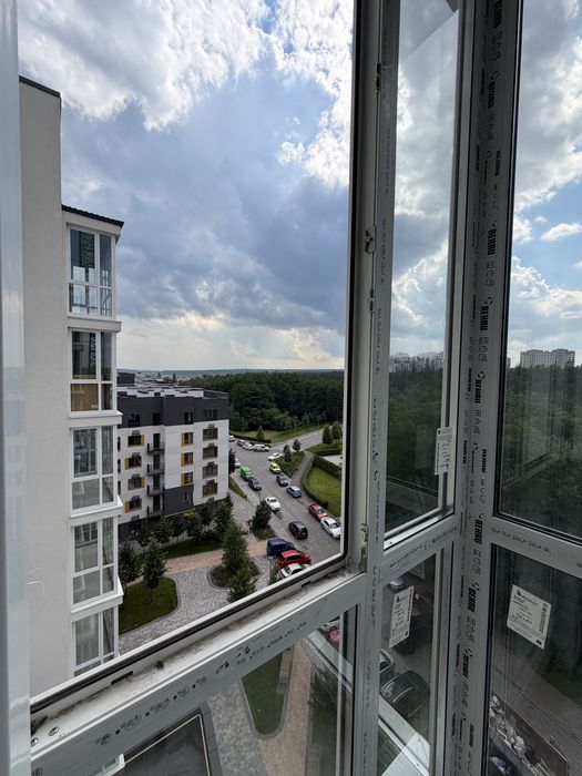 ГОТОВА ! Однокімнатна квартира 42  м² — 58520$