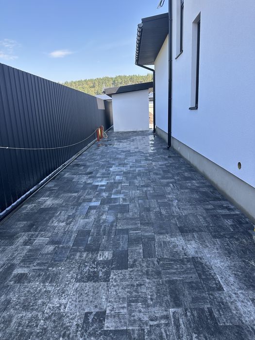 Укладання тратуарної плитки