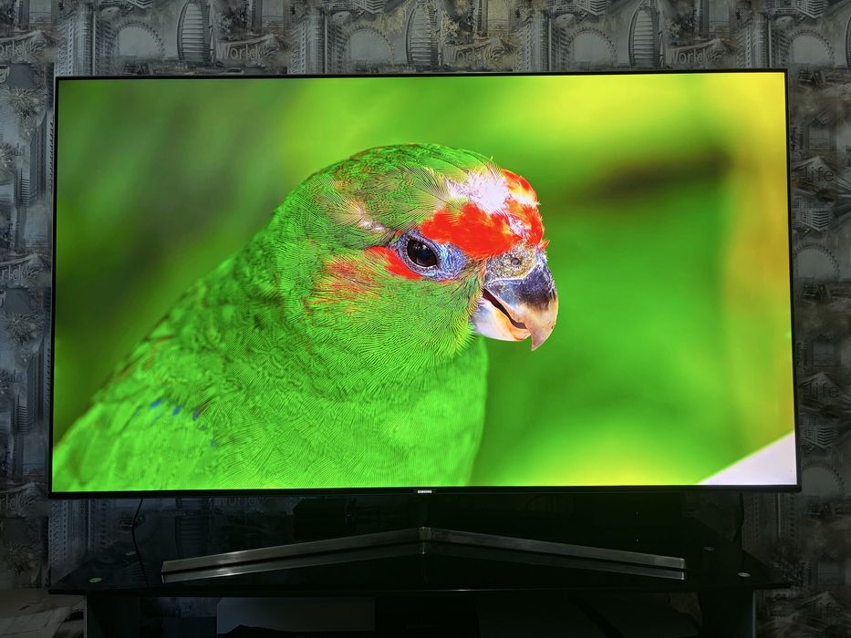 Телевизор Samsung ue65ks8000 4К SUHD 65 диагональ