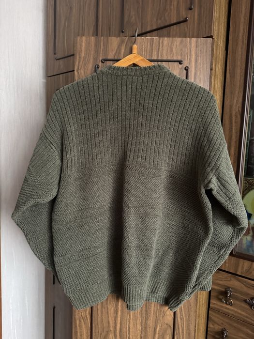 Светр чол. Розм 50-52