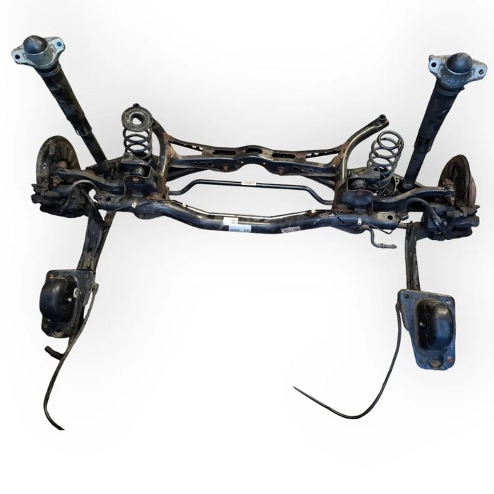 KOMPLETNA BELKA TYLNA TYL TRAWERS SANKI ZAWIESZENIE VW GOLF VII 7 AUDI A3 8V 12-20 SLASK WYSYLKA