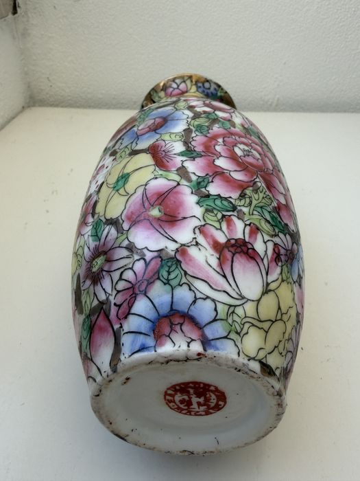 Vaso de porcelana chinenes antiga