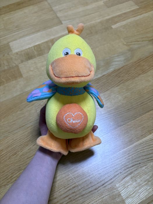 Каченя chicco музикальне музична іграшка