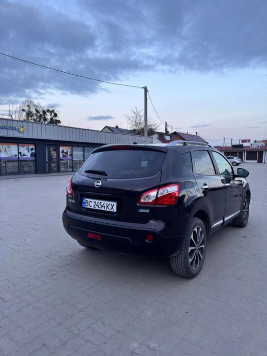 Nissan Qashqai 2012 року