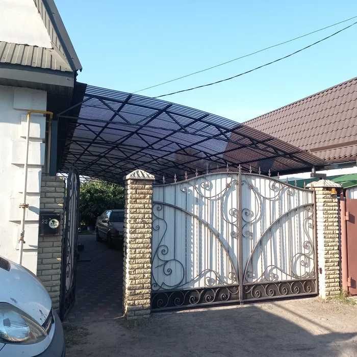 Будівництво навісів для авто