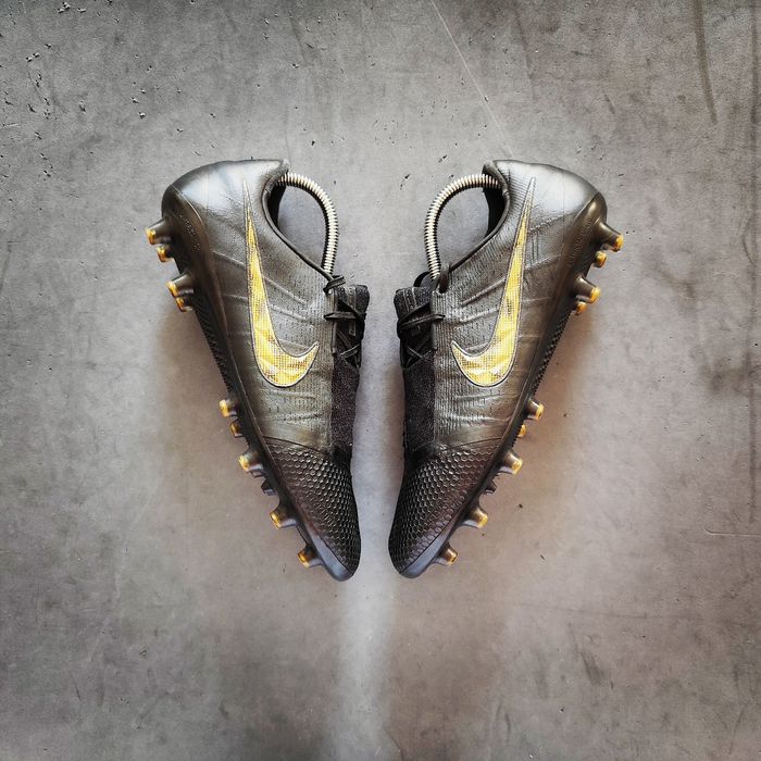 Korki Nike Phantom VNM Elite AG 43