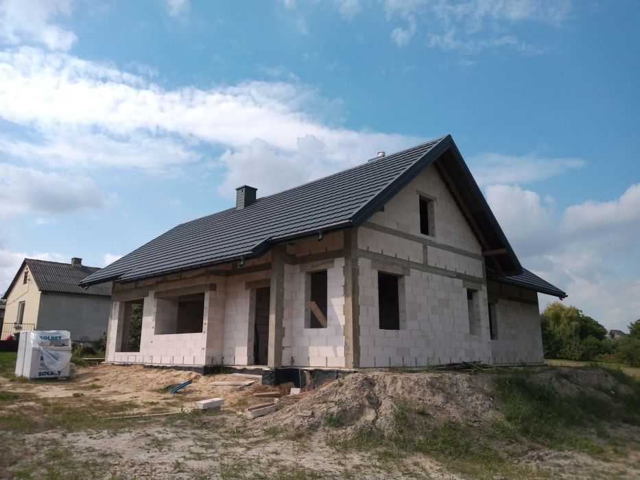 Dachy, wykonywanie pokryć dachowych