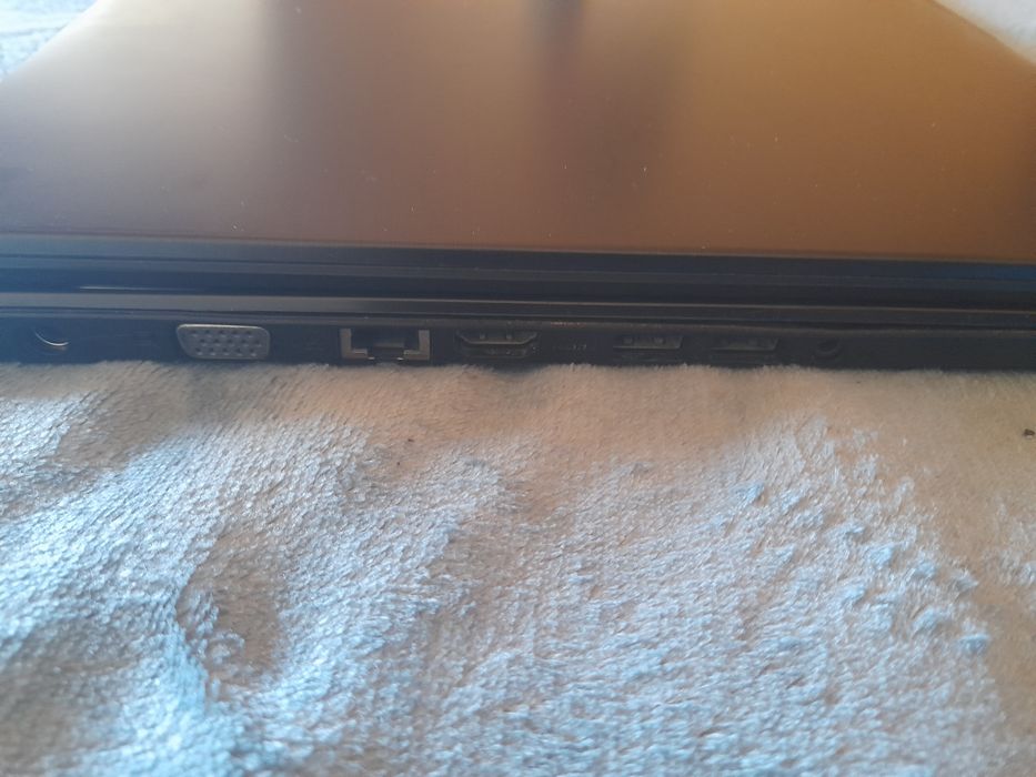 Portatil acer i5 mod: E5-721