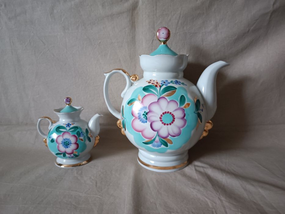 Чайный сервиз фарфоровый