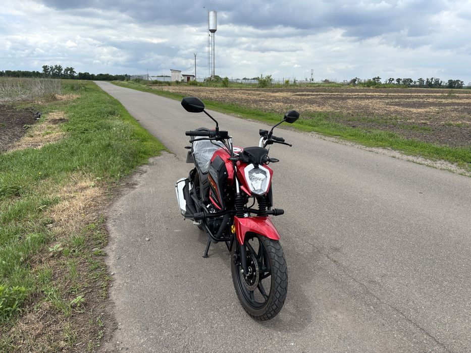 Lifan JR200 (LF175-10E).
