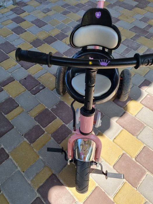 Дитячий велосипед з батьківською ручкою