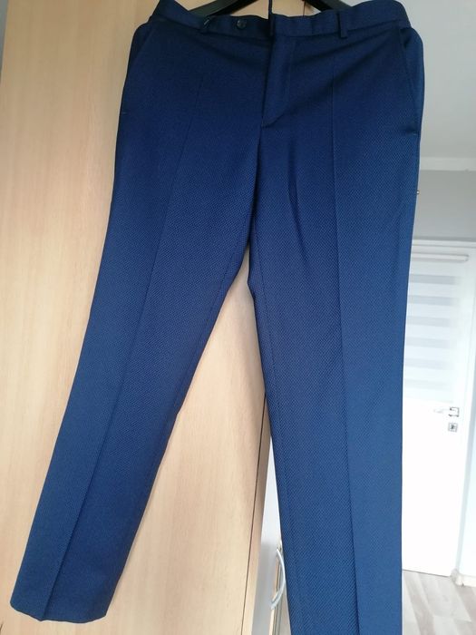 Sprzedam garnitur (smoking) + spodnie męskie firmy VESTUS