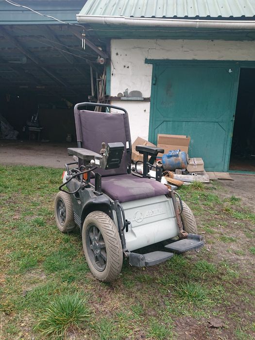 Артем 220 (інвалідний візок електричний)