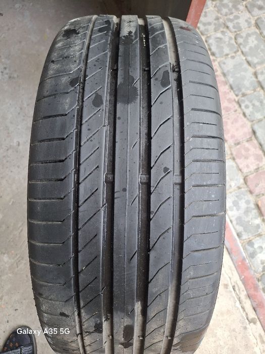 Літня шина Continental 235/45R18V