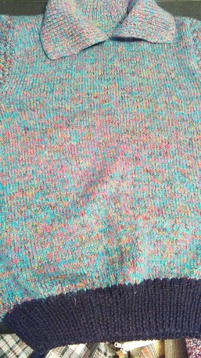 Свитер женский. Чистая шерсть. Новый. Ручная работа.