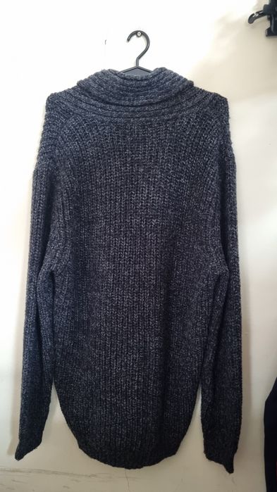 Granatowy sweter męski gruby quiksilver L