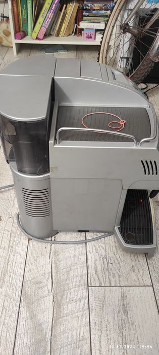 Кофемашина Saeco Stratos