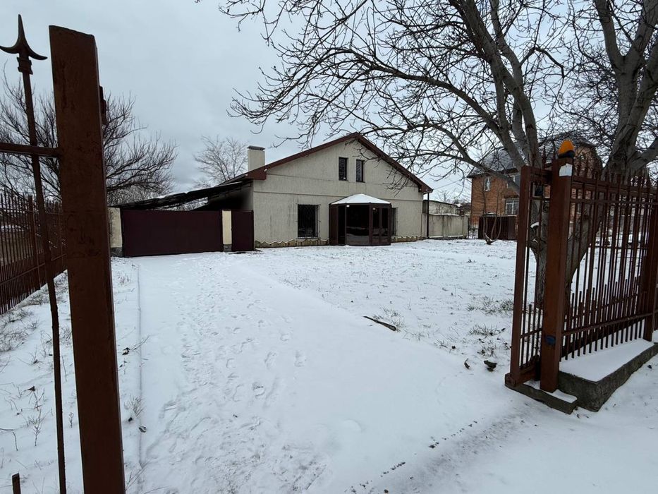 Продам дом в селе Александровка