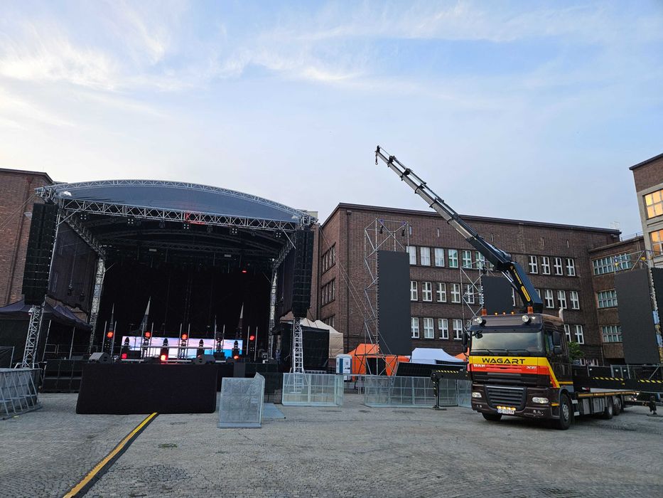 Usługi transportowe HDS transport maszyn kontener laweta dźwig TANIO