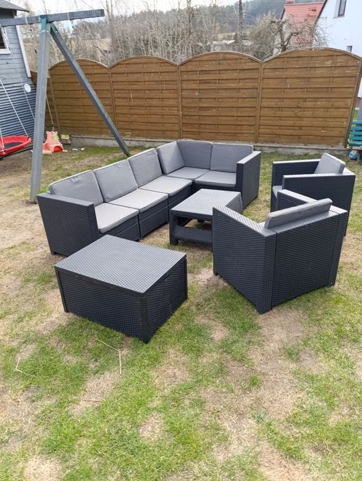 Rezerwacja Zestaw mebli ogrodowych keter