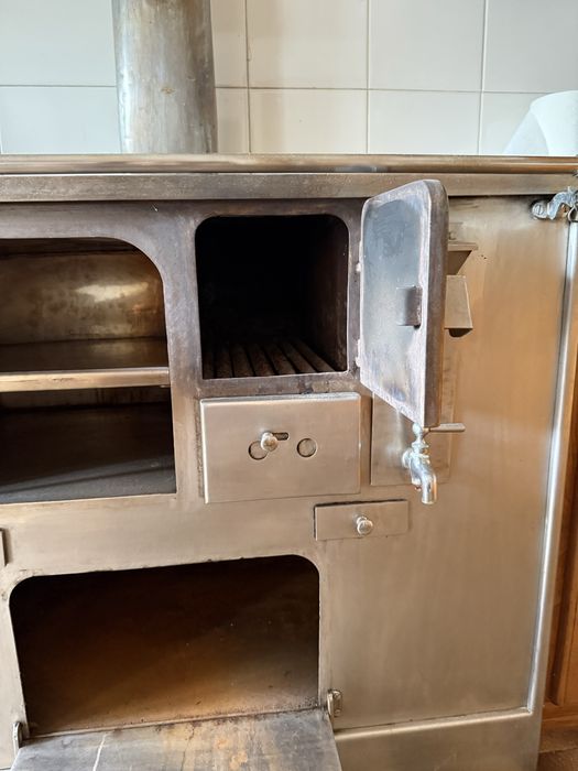 Forno-Fogão a lenha em inox