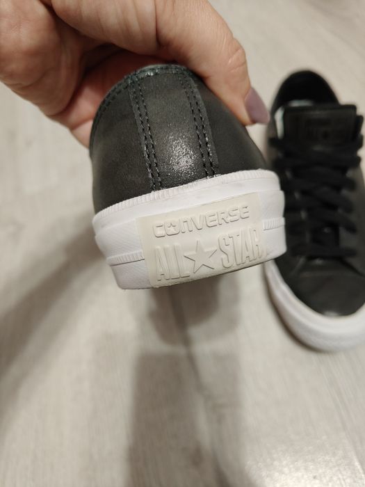 Converse eko skora