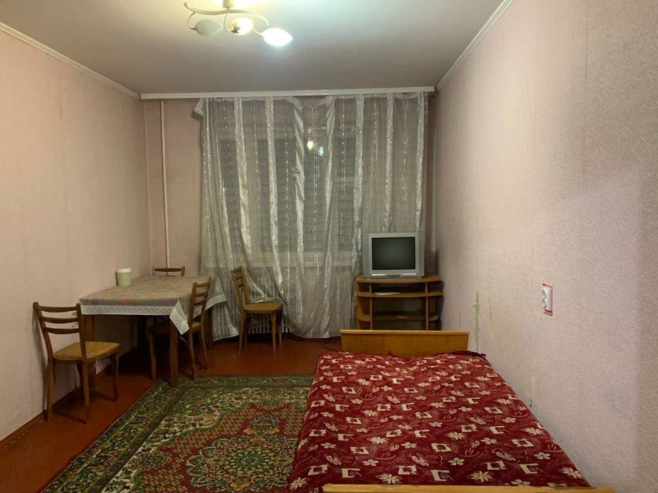 Оренда двох кімнатноі квартири біля СВ