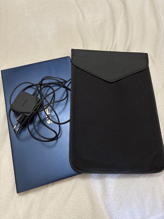 Asus Zen Book 14’’ i5