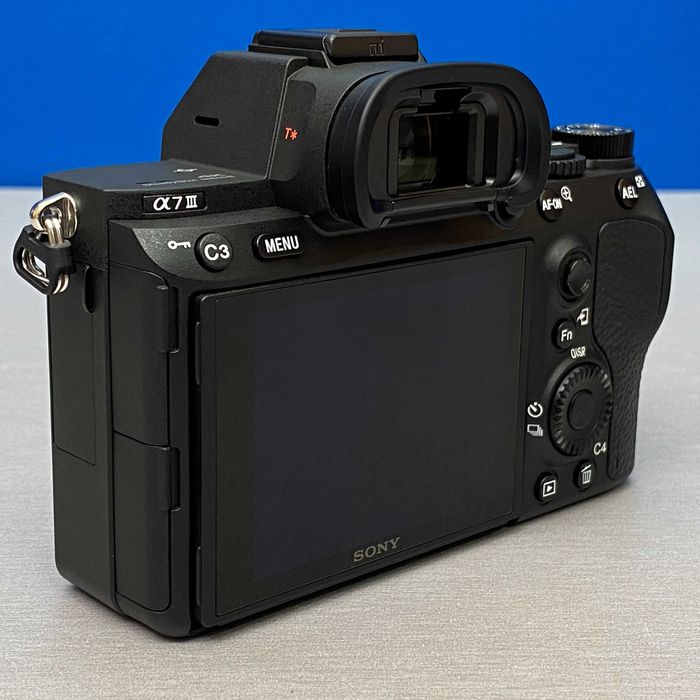 Sony Alpha A7 III (Corpo) - 24.2MP | 3 ANOS DE GARANTIA