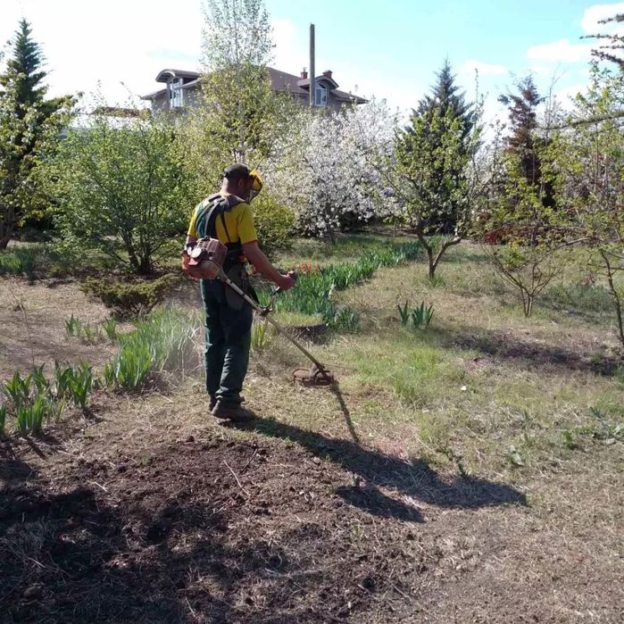 Знаем свое дело..Расчистка,приведение в порядок уборка участков.